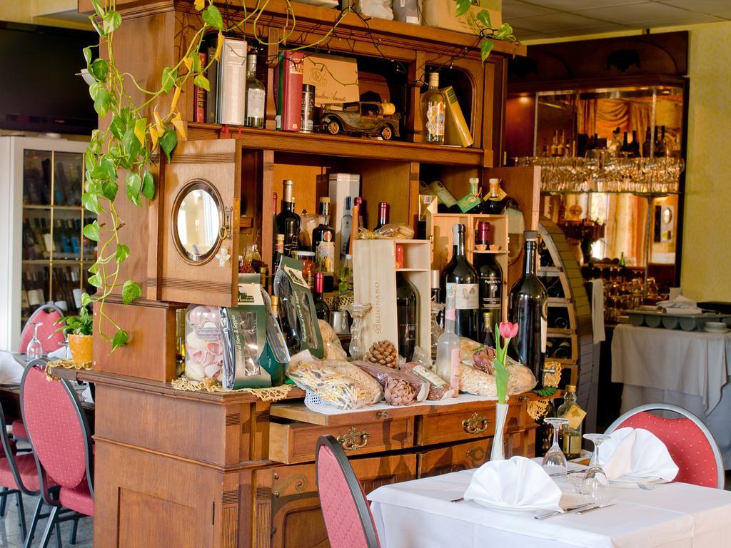 Achat Hotel Monheim Am Rhein Eksteriør billede